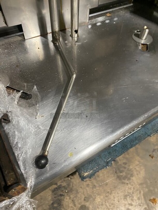 Attias Natural Gas Powered Dual Gyro Machine! All Stainless Steel! WORKING WHEN REMOVED! - Image 8 of 9