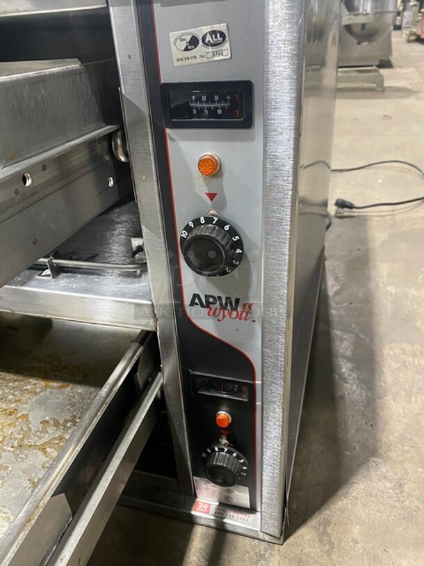 Apw Wyott Stainless Steel 2 Door Bread/Food Warming Cabinet! MODEL HDDS-2 SN: 0806DC7798 120V 1PH - Image 7 of 10