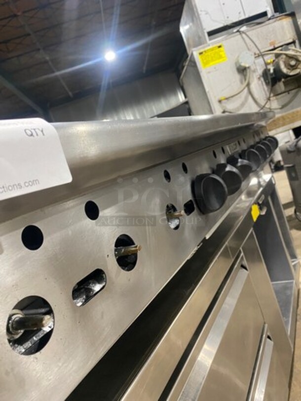SWEET! Vulcan Commercial Countertop Natural Gas Powered Char Broiler Grill! Stainless Steel Body! On Small Legs! - Image 7 of 9