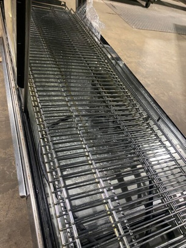 Marchia Commercial Countertop Heated Food Warming Display Case! Glass All Around Showcase Style! With Access Doors! WORKING WHEN REMOVED! Model: MHCC186 115V - Image 5 of 6