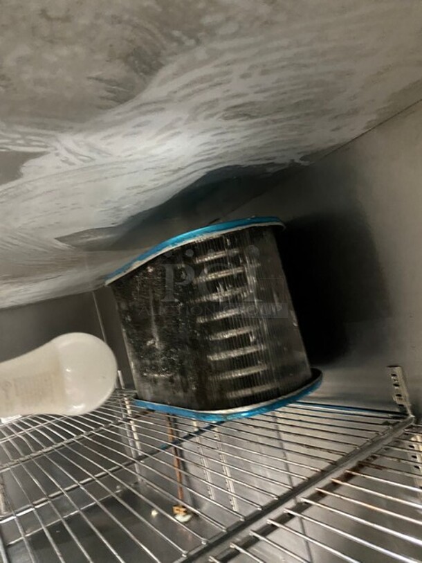Leader Commercial 3 Door Refrigerated Low Boy/Prep Station!  All Stainless Steel! 115V 1 Phase! Model: LB72R SN: PS043062! - Image 6 of 7