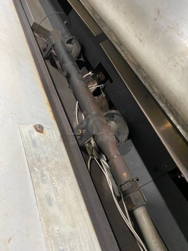 WOW! Blodgett Electric Powered Single Deck Pizza/Baking Oven! All Stainless Steel! On Legs! Model: 1048DD/AA-S SN: 112296QC092A 120V 60HZ 1 Phase - Image 6 of 10