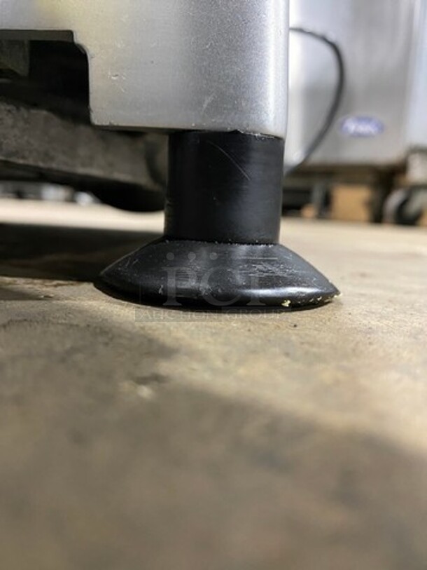 NICE! Berkel Commercial Countertop Deli/Meat Slicer! All Stainless Steel! Model: 827APLUS SN: EN1050111 115V 60HZ 1 Phase - Image 5 of 11