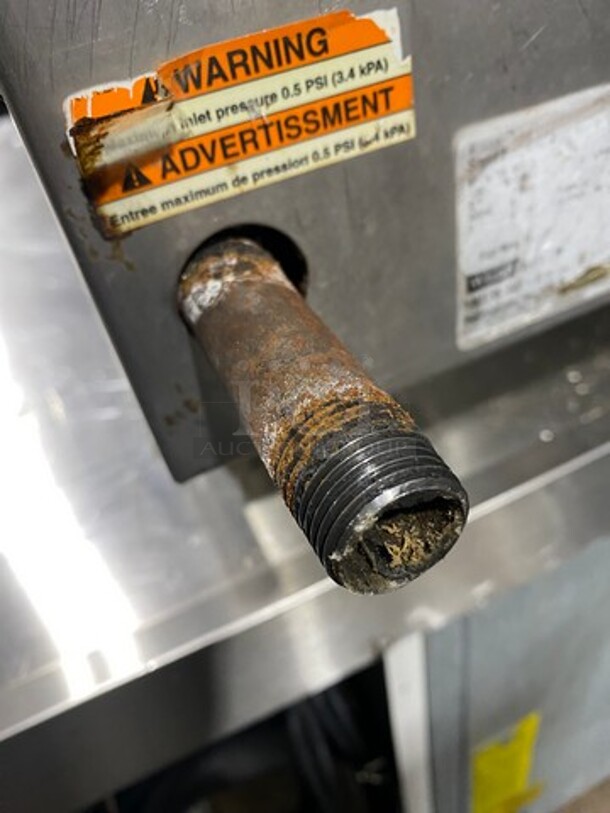 Woodstone Commercial Countertop Natural Gas Powered Flat Griddle! With Split Top! With Back & Side Splashes! All Stainless Steel! On Legs! - Image 10 of 11