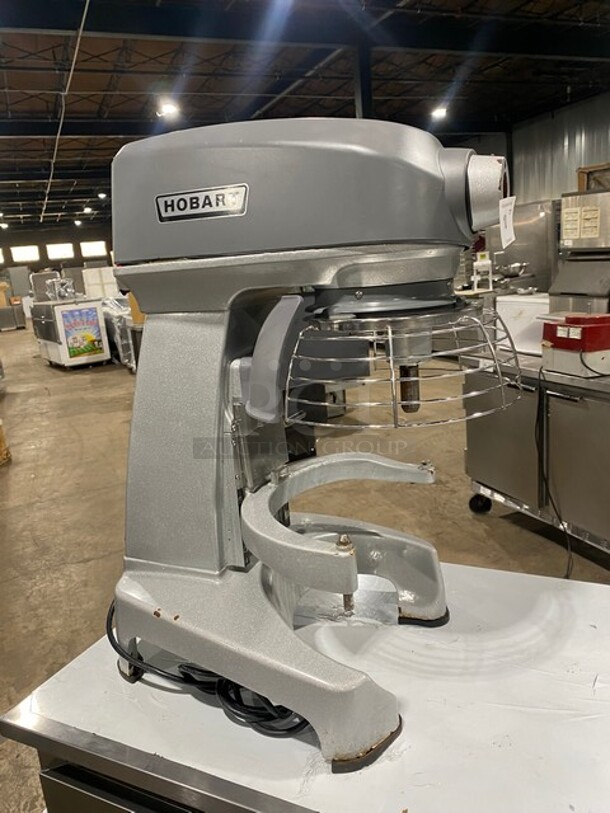 Hobart Legacy Commercial 20 Quart Planetary Bench Mixer! 100-120V 1 Phase! Model: HL200 SN: 31-1418 038! - Image 2 of 10