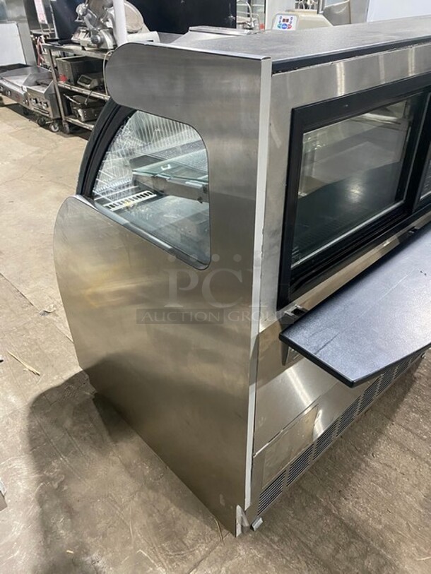 CSC Starbucks Style Commercial Self-Serve Merchandiser! Model SBBR-DG427S4 SN:2057667 120V 1PH! No Compressor! - Image 4 of 9
