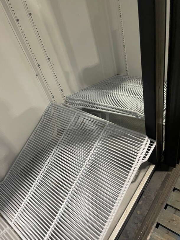 True 2 Door Glass! Reach In Cooler Merchandiser! Model GDM-49, Serial 14604955! 115V 60HZ 1 Phase! - Image 6 of 9