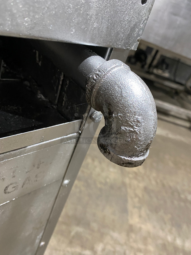 AMAZING! Therma Tek Commercial Natural Gas Powered Flat Top Griddle! With Right Side 2 Burners! Griddle Has Side Splashes! Raised Backsplash And Salamander Shelf! With Oven Underneath! Metal Oven Rack! All Stainless Steel! On Casters! - Image 11 of 11