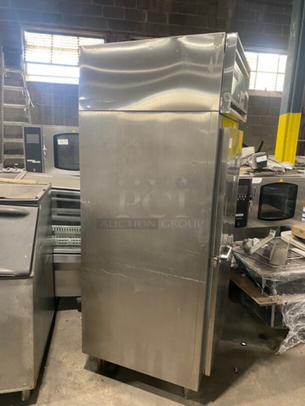 Victory Commercial Single Door Refrigerated Dough Retarder! Can Fit Roll In Rack! All Stainless Steel! On Legs! RACK NOT INCLUDED! Model: RS1DS7EW SN: B0381930 115V 60HZ 1 Phase00 - Image 3 of 9
