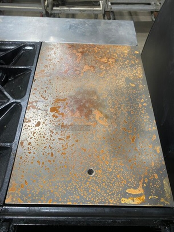 WOW! Southbend Commercial Natural Gas Powered 4 Burner Stove With Left Side French Top/ Hot Plate Combo! With Oven Underneath! With Small Single Door Storage Space! All Stainless Steel! - Image 5 of 12