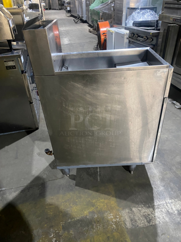 America Range Commercial Natural Gas Powered Deep Fat Fryer! With Backsplash! All Stainless Steel! On Legs! - Image 2 of 8