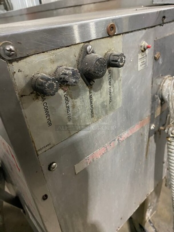 Lincoln Commercial Electric Powered Conveyor Pizza Oven! All Stainless Steel! On Casters! Model: 1622 SN: L21263 120/208V 60HZ 3 Phase - Image 11 of 12