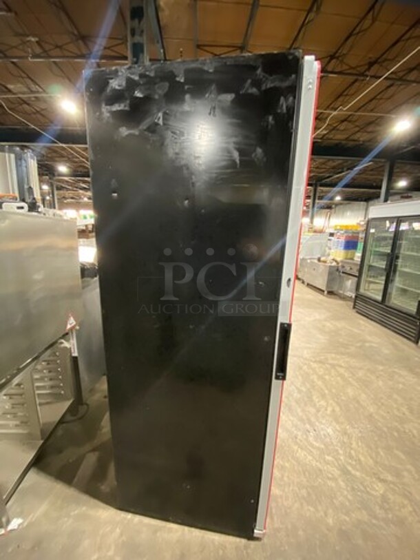 Metalfrio Commercial Single Door Reach In Cooler Merchandiser! With View Through Door! With Poly Coated Racks! Model: NG27CHC 120V - Image 3 of 8