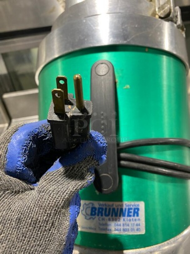 Brunner Commercial Countertop Food Processor/Chopper Machine! Model: QUATTRO SN: 11300264 115V - Image 6 of 8