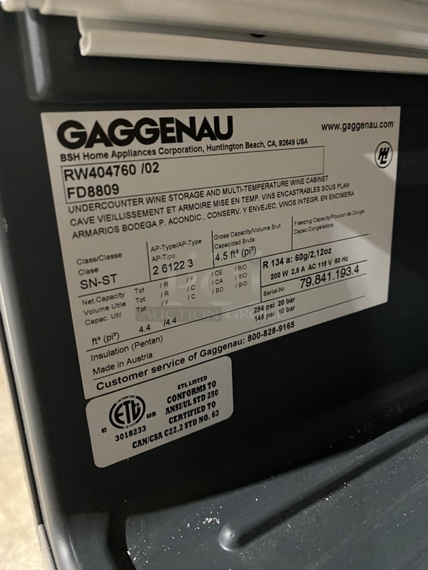 Gaggenau Commercial Under The Bar Wine Cooler Merchandiser! With Single View Through Door! With Pull Out Racks! All Stainless Steel! MODEL:RW404760 SN:79.841.193.4! 115V! - Image 6 of 8