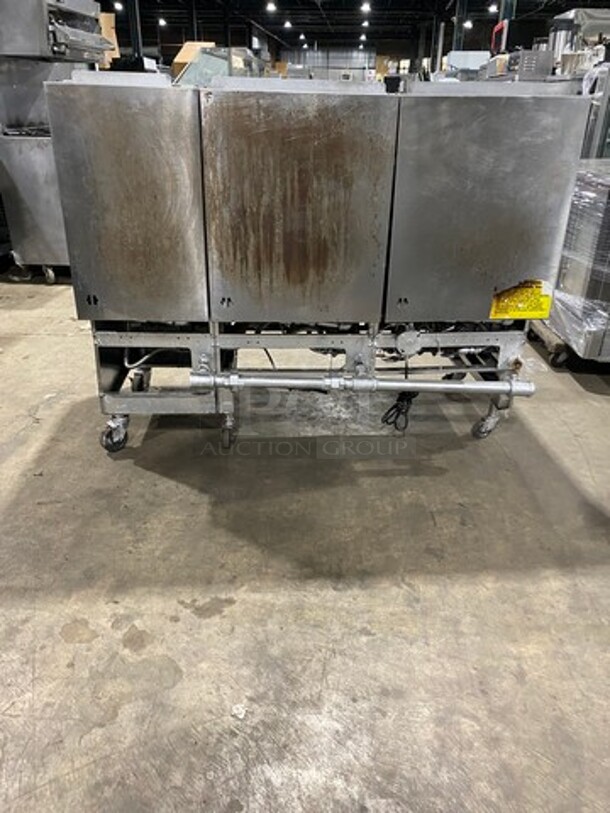 WOW! Vulcan Commercial Natural Gas Powered 3 Bay Deep Fat Fryer! All Stainless Steel! On Casters! Model: 3GR65F SN: 481533671 - Image 3 of 12