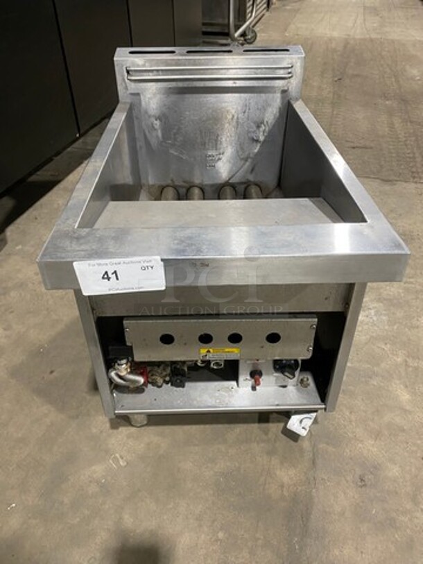 Commercial Natural Gas Powered Deep Fat Fryer! All Stainless Steel! On Legs! - Image 1 of 7