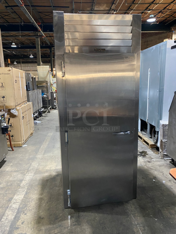 Traulsen Single Door Pass Through Heated Proofer/Food Warming Cabinet! All Stainless Steel! 115V 1 Phase - Image 4 of 8