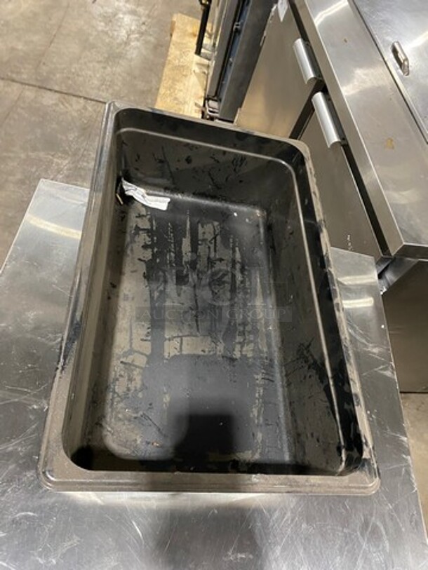 Cambro Black Poly Food Pan! - Image 2 of 5