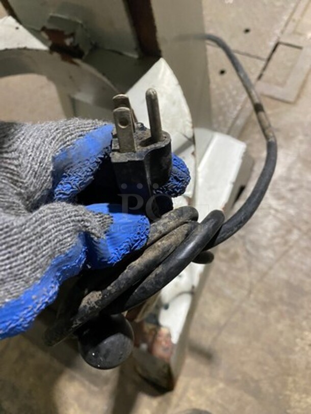 Thunderbird Commercial Planetary Mixer! With Spiral Hook Attachment! - Image 8 of 8