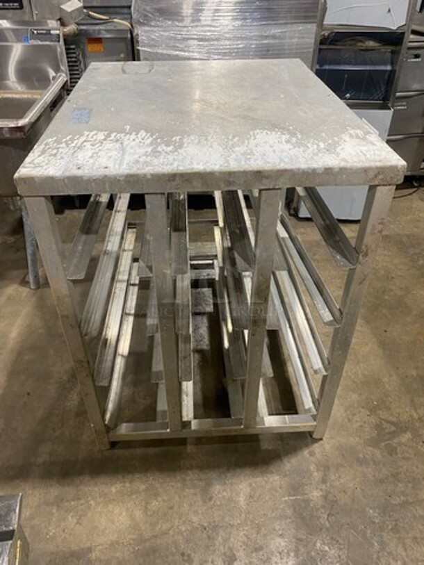 Metal Commercial Can Rack! - Image 3 of 6