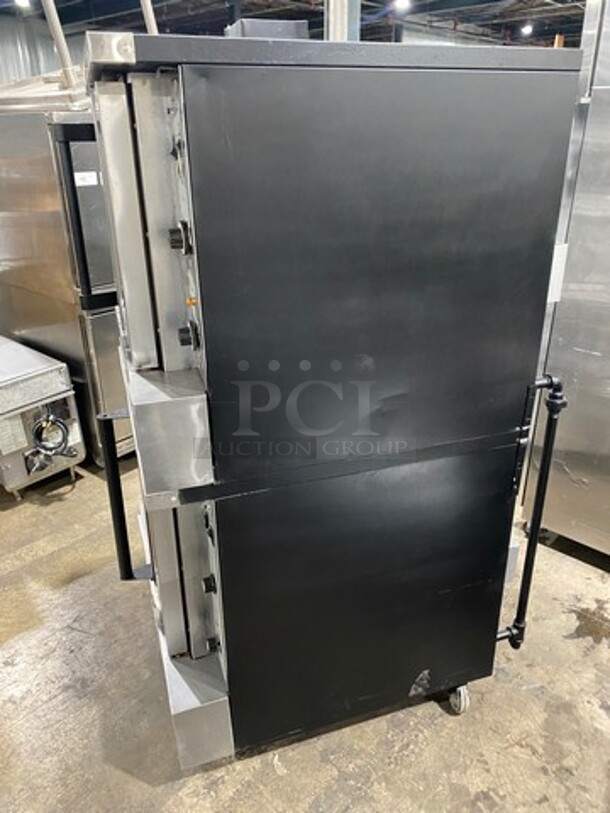 Sunfire Commercial Natural Gas Powered Double Deck Convection Oven! With View Through Doors! Metal Oven Racks! All Stainless Steel! 2x Your Bid Makes One Unit! Model: SDG1 - Image 2 of 11
