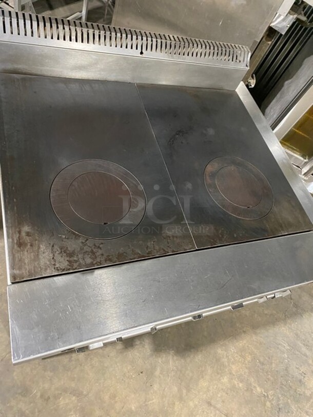 NICE! Us Range Commercial Heavy Duty Natural Gas Powered French Top/Hot Plate Range! With Full Size Oven Underneath! All Stainless Steel! With Oven Racks! On Casters!  - Image 4 of 10