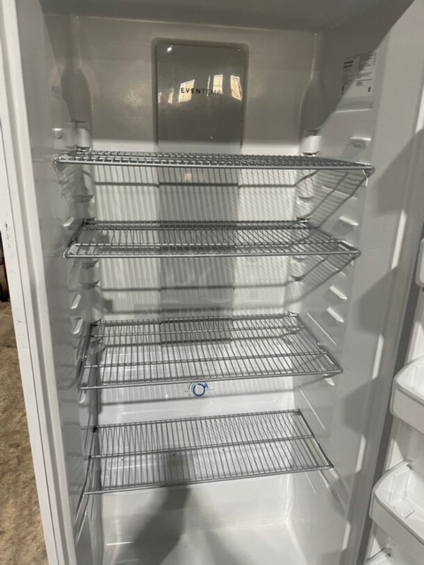 Amazing! White Frigidaire Single Door Reach In Freezer! With Racks!
115V 60HZ Model: FFUE2022AWE Serial: BB33115189 - Image 6 of 9