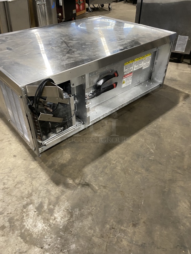 DELFIELD All Stainless Steel Commercial Refrigerated 2 Drawer Chef Base! On Casters! Model 17C52P Serial 1905150001649 115V/60Hz/1 Phase  - Image 4 of 8