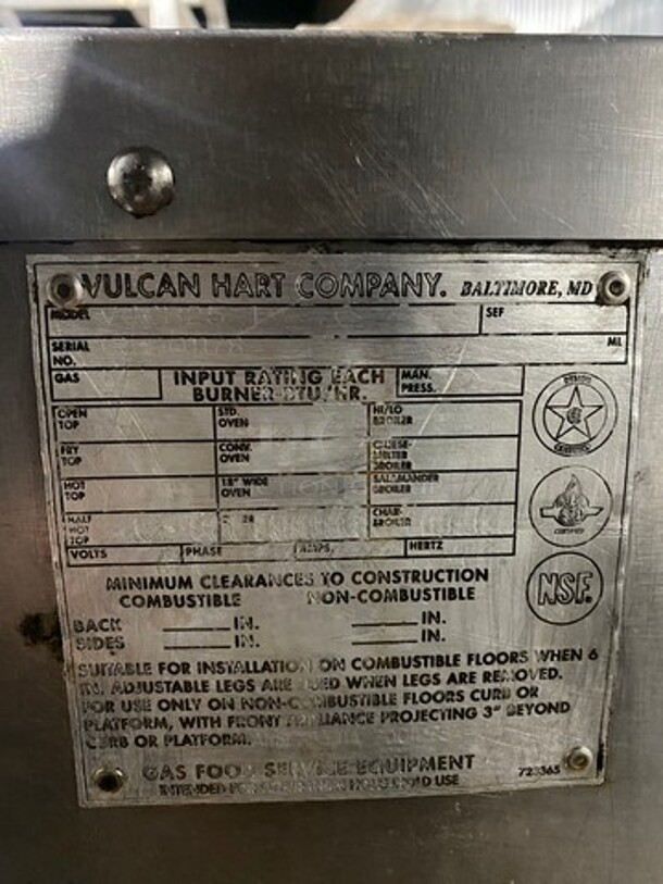 Vulcan Hart Commercial Countertop Natural Gas Powered Char Broiler Grill! Stainless Steel Body! On Small Legs! WORKING WHEN REMOVED! Model: VCCB25 SN: 637101178 - Image 8 of 10