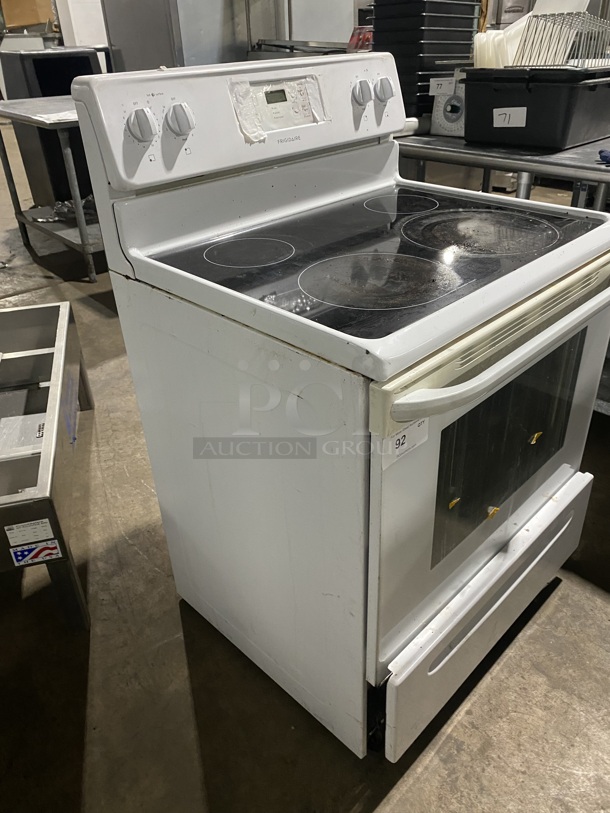  Electric Powered 4 Burner Stove! With Full Size Oven Underneath! Model: FFEF3018LWE SN: VF15058348! Working When Removed! On Legs! - Image 2 of 11