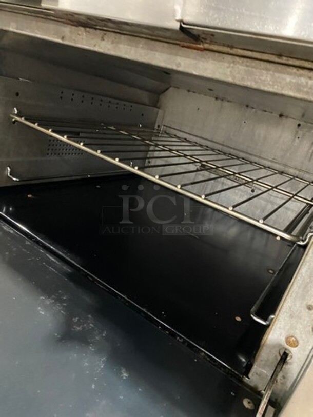 WOW! Vulcan Commercial Natural Gas Powered 2 Burner Stove With Flat Griddle! Flat Griddle Has Back And Side Splashes! With Oven Underneath! All Stainless Steel! On Casters! Model: 36S2B24GN SN: 481883161 - Image 7 of 10