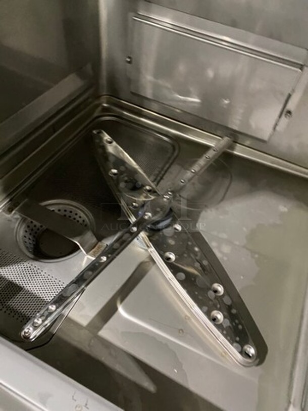 Hobart Commercial Under The Counter New Body Style Heavy Duty Dishwasher! All Stainless Steel! Model: LXER SN: 231235433 120/208V 60HZ 1 Phase - Image 6 of 10