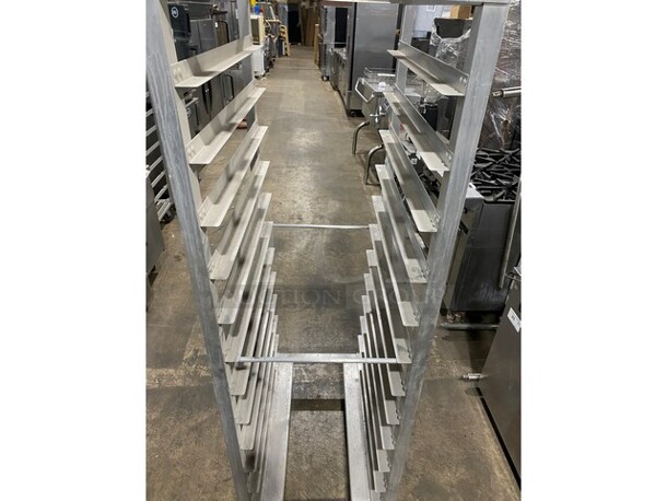 Commercial Pan Transport Rack! On Casters! - Image 5 of 7