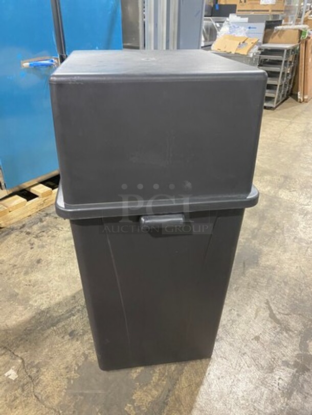 NEW! Gray Poly Trash Can! - Image 4 of 5