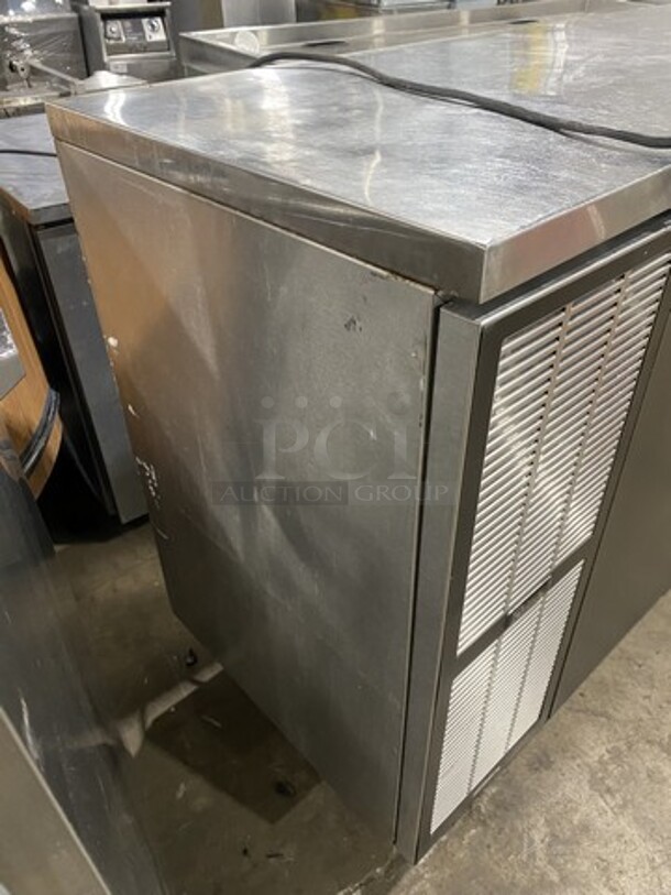 Perlick 84 Inch Refrigerated Bar Back Cooler! With 3 Solid Doors! Model BS3DS Serial 511451! 115V 1 Phase! On Legs!  - Image 2 of 9