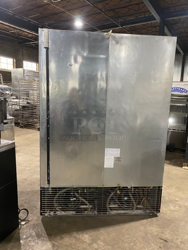 NICE! NEW! SCRATCH-N-DENT! LATE MODEL! 2022 Kool It Commercial 2 Door Reach In Freezer Merchandiser! With View Through Doors! With Poly Coated Racks! Left Side Outer Glass Is Shattered! Model: LX46FB SN: H89220100279 115V 60HZ 1 Phase - Image 4 of 9