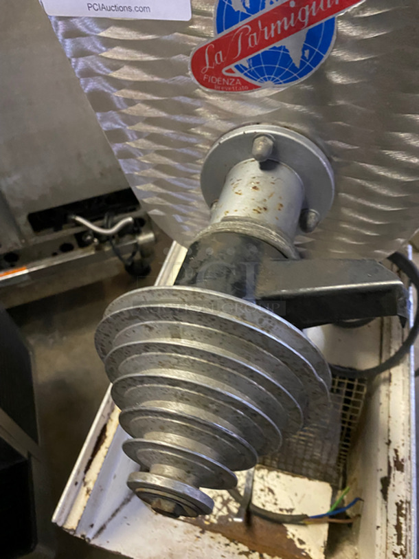 La Parmigiana Commercial Pasta Machine! All Stainless Steel! On Casters! Model: B45/1A 110V 60HZ 1 Phase - Image 5 of 9