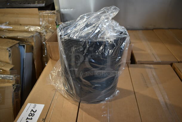 PALLET LOT OF 10 BRAND NEW SCRATCH AND DENT! Boxes of Versatainer OC32B Microwaveable Containers. 10 Times Your Bid! - Image 1 of 3
