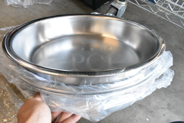 4 BRAND NEW SCRATCH AND DENT! 407IND6FP Acopa Voyage 6 Qt. Round Chafer Food Pan. 4 Times Your Bid!  - Image 1 of 3