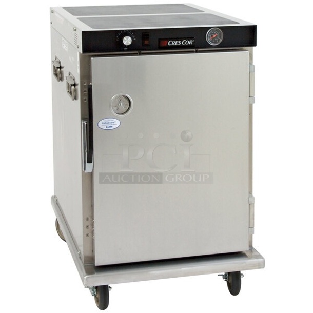 BRAND NEW SCRATCH AND DENT! Cres Cor H3391813C Stainless Steel Commercial Insulated Aluminum Half Height Holding Cabinet on Commercial Casters. 120 Volts, 1 Phase. Tested and Working!