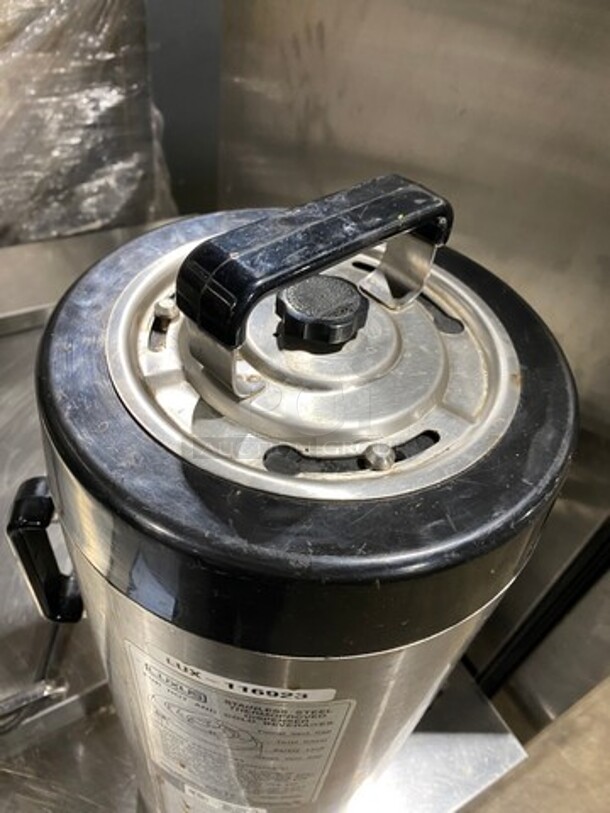 Fetco Commercial Countertop Beverage Dispenser! Thermoproved For Hot And Cold Beverages! All Stainless Steel! Luxus Edition! - Image 7 of 7