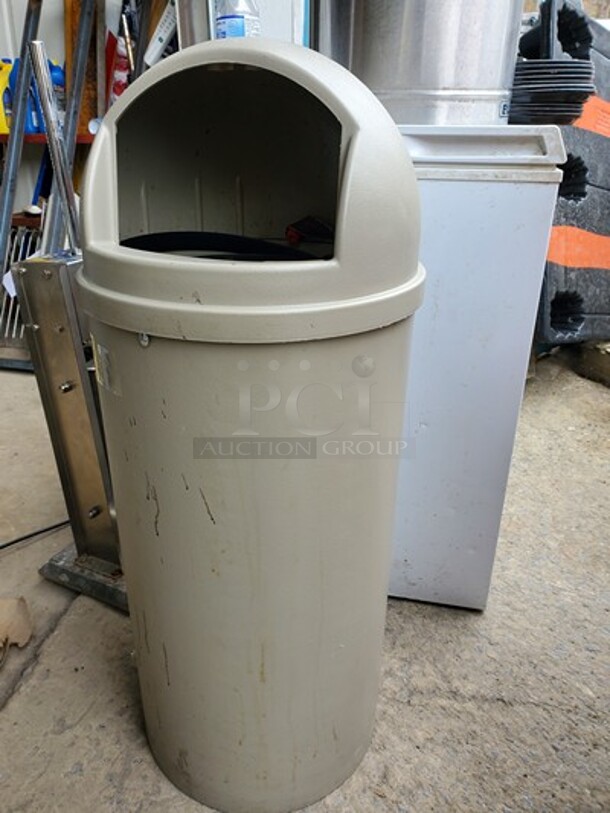 Rubbermaid Trash Can  - Image 3 of 3