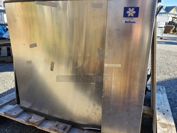Manitowoc SY0854A water  Cooled Ice Maker! No bin and not condenser  - Image 2 of 6