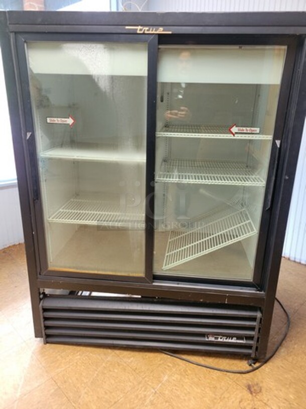 True GDM-41C 2-Glass Sliding Door Merchandiser Refrigerator! - Image 3 of 5