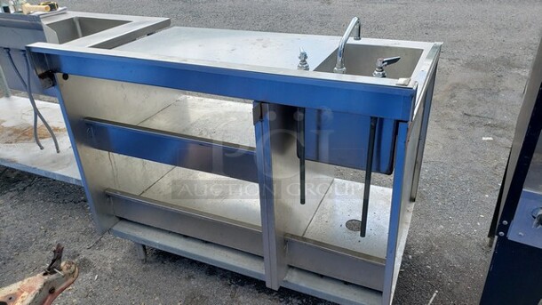 Delfield model 160S32 Open Shelf Utility Cab w/ Sink! - Image 3 of 3