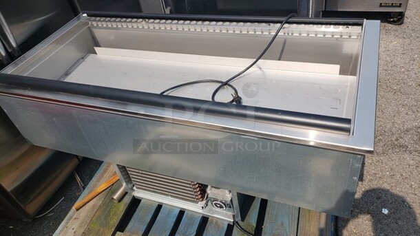 Delfield N8157-FA Drop-In Refrigerator w/ (4) Pan Capacity! - Image 1 of 4