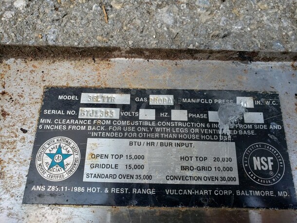 Vulcan 6 Burner Range w/ Oven Base! Propane - Image 4 of 5