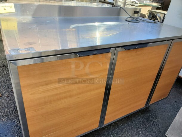 Duke RBC-60M Commercial Worktop Refrigerator (Dent on one side), 120V, 60WX30DX36H - Image 2 of 6