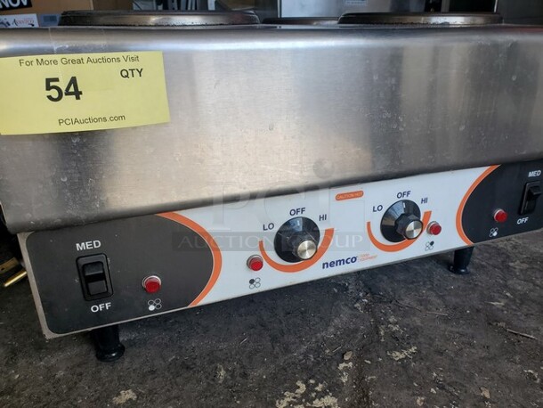 Nemco Electric 4 Burner/Solid cast iron burners Countertop Stove.  - Image 4 of 7